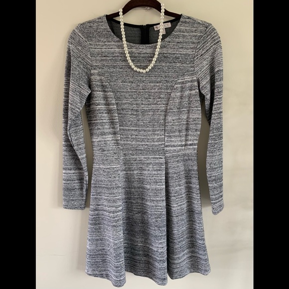 Lila Rose Dresses & Skirts - CUTE DRESS